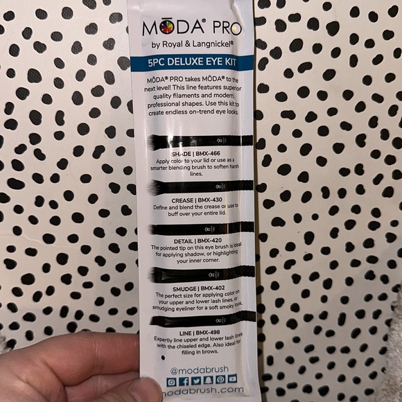 Moda pro 5 piece eye kit - Picture 3 of 3